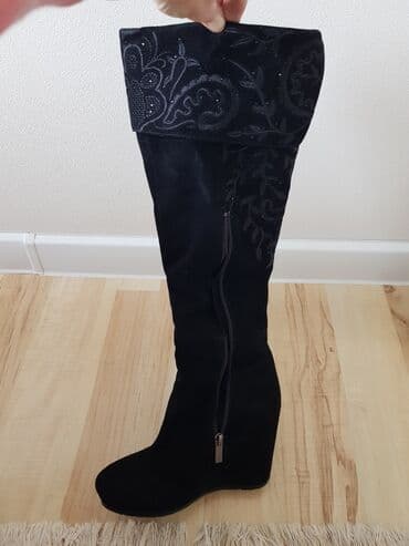 сапоги зимние женские натуральная кожа натуральный мех распродажа: Продаю женские сапоги евро-зима. НОВЫЕ! НАТУР. ЗАМША! ВЫСОТА ПЛАТФОРМЫ — 2