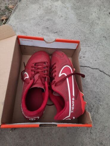 Велосипед тетиктери: Бутсы фирменные качественные Nike 37 размер или обменяемся 39 — 2