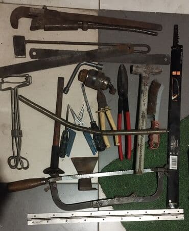 палочки шашлычные: Набор металлических шампуров -(30 шт)-100 сом. Набор инструментов в — 2