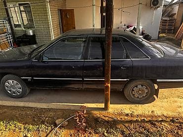 Audi: Audi 100: 1990 г., 2.3 л, Механика, Бензин, Седан — 4