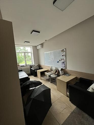 Коммерциялык кыймылсыз мүлктү сатуу: Кеңселерди сатуу 80 м², Ремонту бар, Эмерексиз, 2 кабат — 3