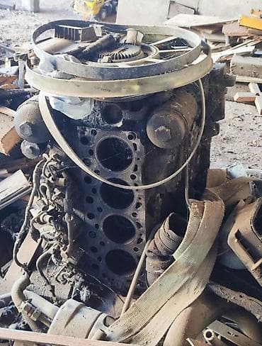 full construction: Дизельный мотор Mercedes-Benz 4.3 л, Б/у, Оригинал — 2