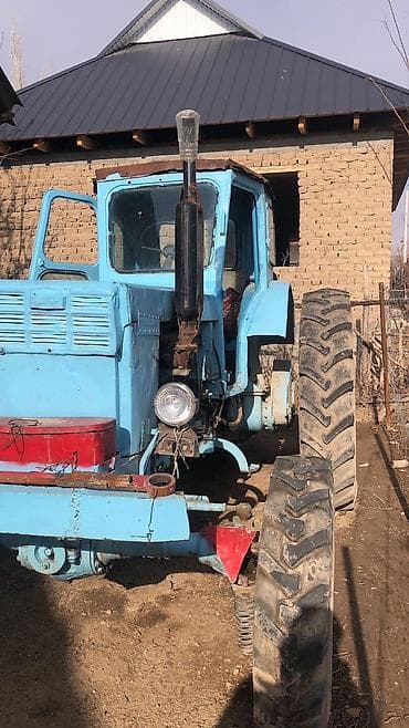 мини трактор с куном: Трактор колесный, с кабиной, голубого цвета. Полный привод не — 2