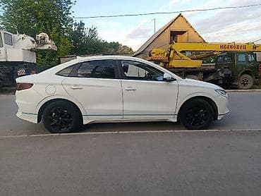 элэктро мобиль: BYD E3: 2020 г., Автомат, Электромобиль, Седан — 3