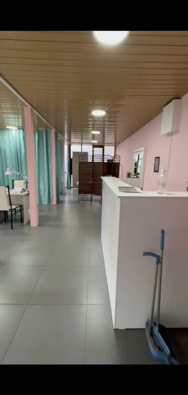 срочно продаю дом барачный тип новопаловка: Сдаю помещение в аренду, можно под салон красоты, магазин и т.д. Район — 1