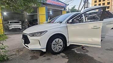 byd e7: BYD E2: 2020 г., Автомат, Электромобиль, Хэтчбэк — 1