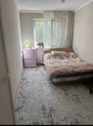 сдается квартира 6 микрорайон: 2 бөлмө, 48 кв. м, 104-серия, 4 кабат — 2