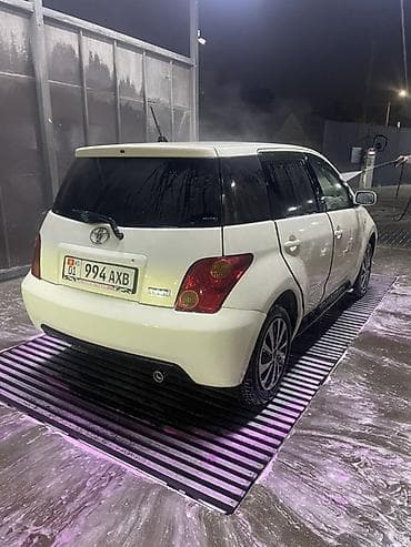 Продажа авто: Toyota Ist: 2001 г., Бензин, Хэтчбэк — 6