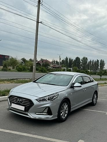 Hyundai Sonata: 2019 г., 2 л, Автомат, Газ, Седан — 4