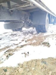 шины на спецтехнику бишкек: Жүк ташуучу унаа, Mercedes-Benz, Стандарт, 4 т, Колдонулган — 6