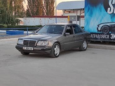 Транспорт: Mercedes-Benz W124: 1993 г., 3.2 л, Механика, Бензин, Седан — 1