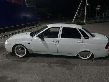 prior: ВАЗ (ЛАДА) Priora: 2013 г., Седан — 2