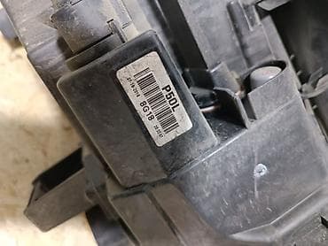 Сальники: Передняя левая фара Hyundai Б/у, Оригинал — 3