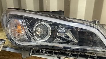 Передняя правая фара Kia