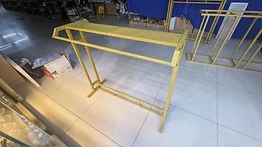 форма для бурчатки: Торговая стойка/стеллаж для выкладки обуви и аксессуаров - Материал — 1