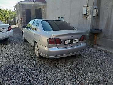 Nissan Primera: 2001 г., Бензин, Седан