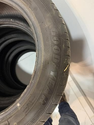 17: Шины 215 / 55 / R 17, Лето, Б/у, Комплект, Легковые, GoodYear — 2