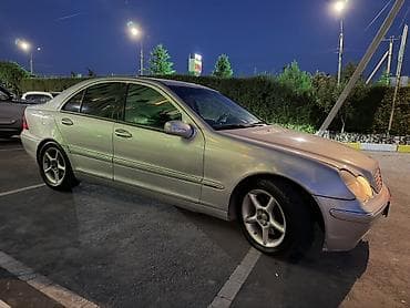 автомаи: Mercedes-Benz C-Class: 2001 г., 3.2 л, Автомат, Бензин, Седан — 8