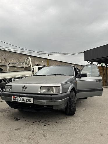 велобагажник: Volkswagen Passat: 1988 г., 1.8 л, Седан — 5