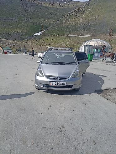 fit 2: Honda Fit: 2004 г., Вариатор, Бензин, Хэтчбэк — 4