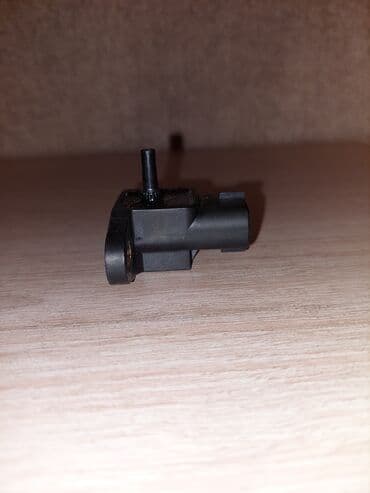 датчик srs: Toyota 2000 г., Новый — 3