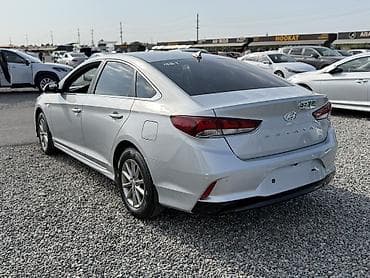 Продажа авто: Hyundai Sonata: 2022 г., 2 л, Автомат, Газ, Седан — 4