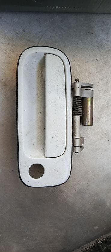 corolla s: Передняя левая дверная ручка Дверная ручка Toyota Б/у, Оригинал — 1