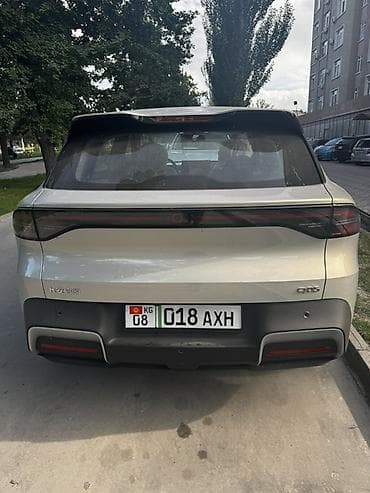 wuling mini ev: JMEV : 2026 г., Электромобиль, Кроссовер — 7