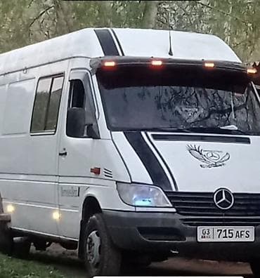 кабина газель: Mercedes-Benz Спринтер: 2002 г., Фургон — 1