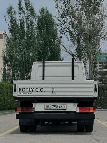 wv caddy: Грузовик, Mercedes-Benz, Стандарт, 5 т, Б/у — 3
