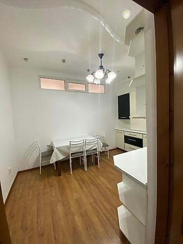 западный ош: 2 комнаты, 53 м², Элитка, 2 этаж — 4