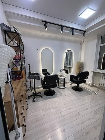 Маникюрные столы: Сдается отдельный кабинет в салоне красоты Доступ 24/7 Коммунальные — 2