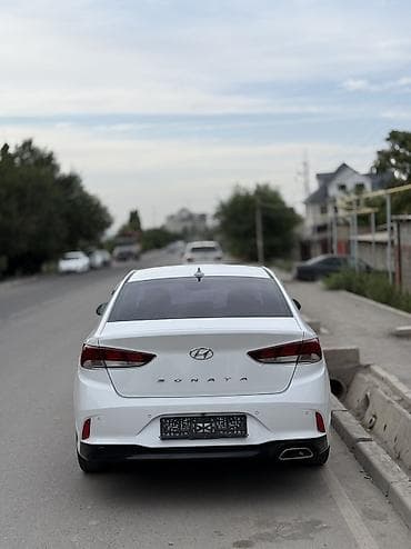 Продажа авто: Hyundai Sonata: 2019 г., 2 л, Автомат, Газ, Седан — 4