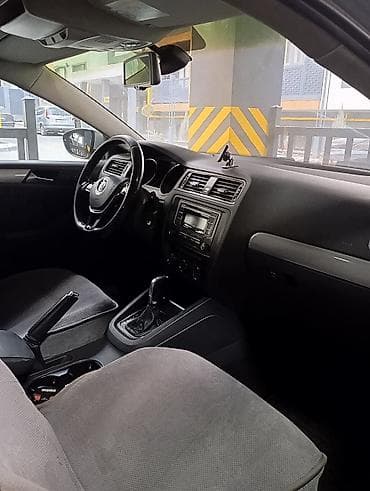 vossen 16: Volkswagen Jetta: 2016 г., Автомат, Седан — 4