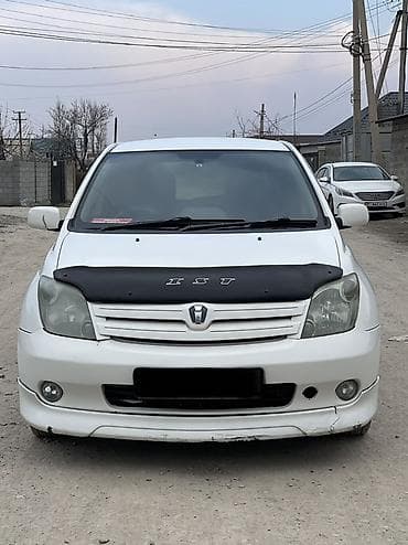 Toyota Ist: 2004 г., 1.5 л, Автомат, Бензин, Хэтчбэк