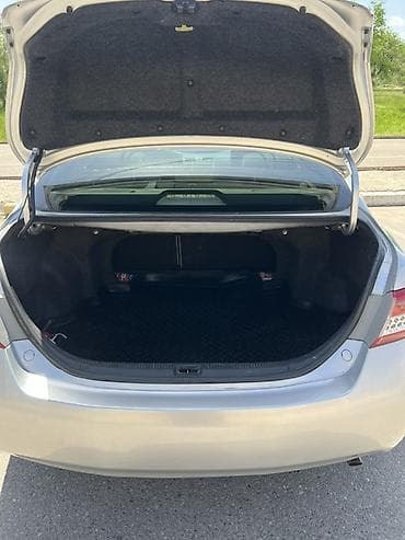 седан срочно продаю: Toyota Camry: 2009 г., 2.5 л, Автомат, Бензин, Седан — 5