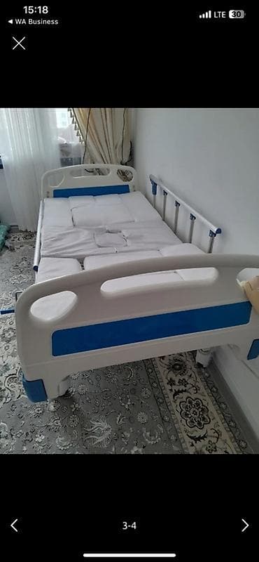 Медицинская мебель: Функциональная медицинская кровать с механическим приводом — 3