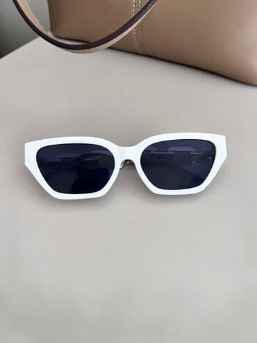 фотохромные очки: Солнцезащитные Очки белые. Новые
Звоните или пишите по номеру — 1