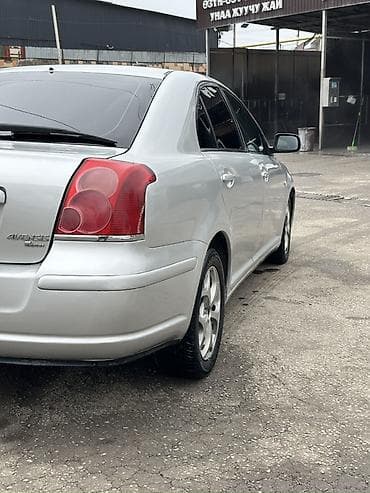 range rover 2003: Toyota Avensis: 2003 г., Автомат, Бензин, Седан — 2