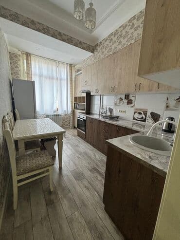 обменяю дом на квартиру: 2 комнаты, 72 м², Элитка, 10 этаж, Евроремонт — 8