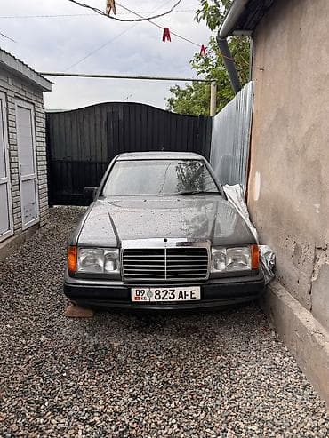 баа: Mercedes-Benz W124: 1989 г., 2.3 л, Кол менен иштөөчү — 2