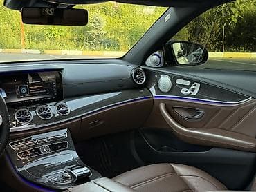 малибу машина цена: Mercedes-Benz E-класс AMG: 2018 г., 4 л, Автомат, Бензин, Седан — 8