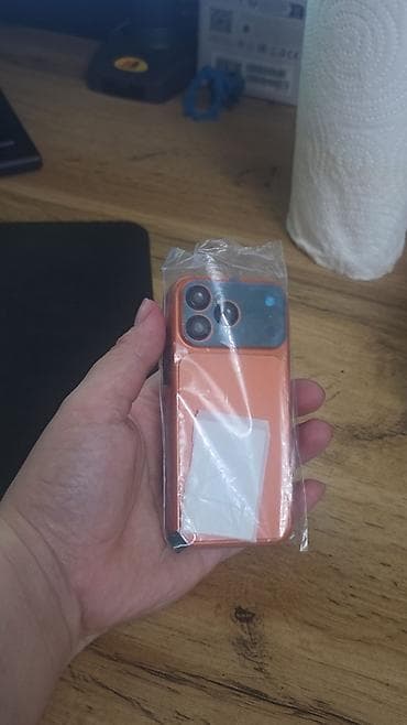 па 4: IPhone 17 Pro, Новый, 512 ГБ, Оранжевый, Чехол, 100 % — 3