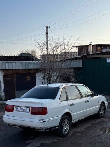 марок бус: Volkswagen Passat: 1994 г., 1.8 л, Механика, Бензиновая, Седан — 3