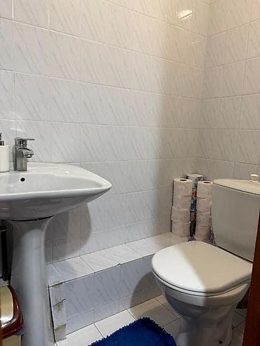 3 комнаты, 62 м², 12 мкр 105 серия, 3 этаж, Косметический ремонт at lalafo.kg — 8 3 комнаты, 62 м², 12 мкр 105 серия, 3 этаж, Косметический ремонт — 8