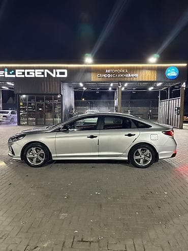 Hyundai Sonata: 2022 г., 2 л, Автомат, Бензин, Седан — 8