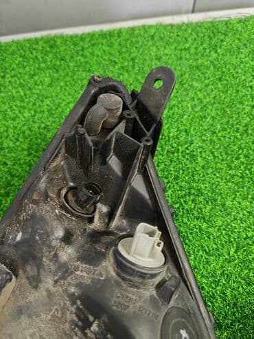 на фары: Комплект передних фар Toyota 2004 г., Б/у, Оригинал, Япония — 5