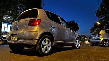 Toyota: Toyota Vitz: 2004 г., 1.3 л, Автомат, Бензин, Хэтчбэк — 7