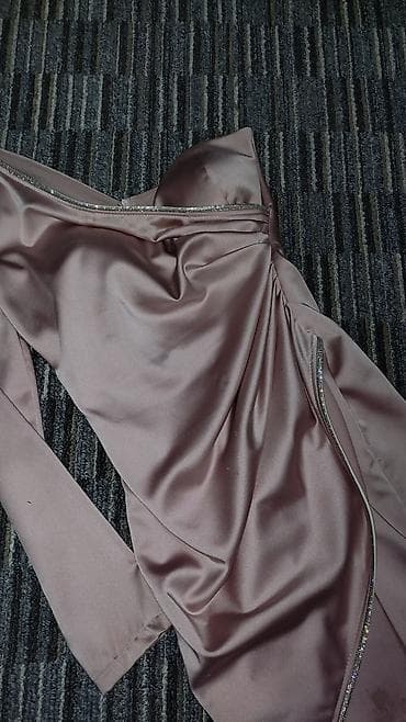 armani code: Вечернее платье, Коктейльное, Короткая модель, Атлас, С рукавами, Один рукав, XS, M — 3
