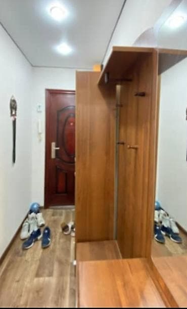 выкуп мебель: Гарнитур для прихожей, Б/у, Зеркало, Дерево, цвет - Коричневый — 3